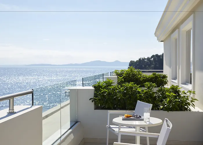 Отель Mayor Mon Repos Palace - Adults Only